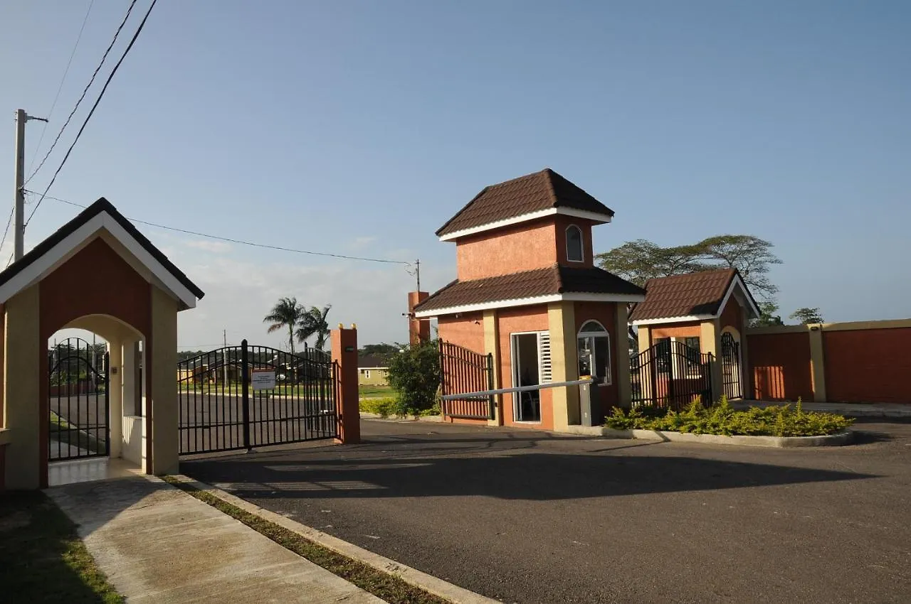 Semesterbostad Ocho Rios - Drax Hall Country Club 2-Bed Luxury Villa Jamaica