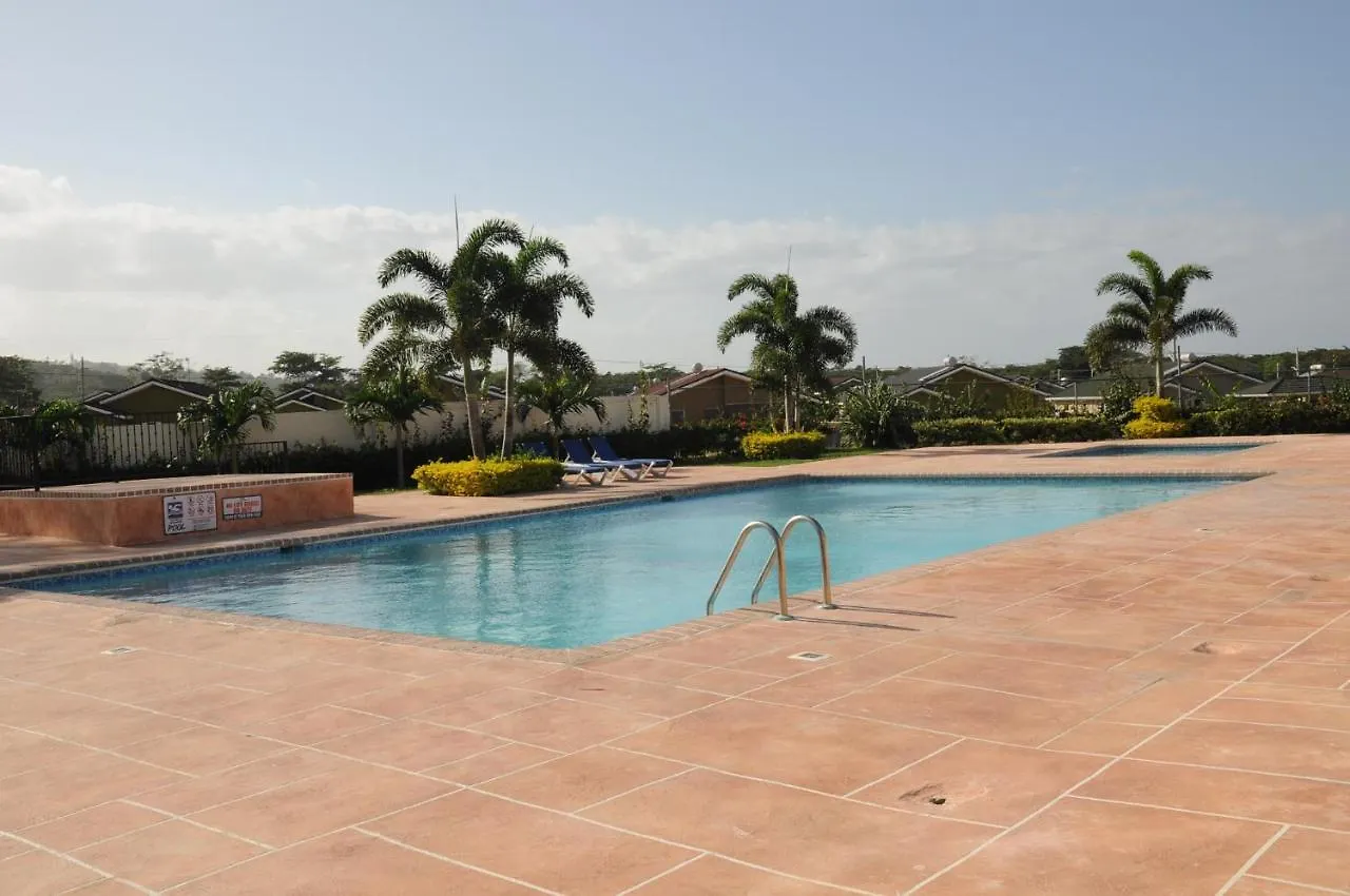 Semesterbostad Ocho Rios - Drax Hall Country Club 2-Bed Luxury Villa